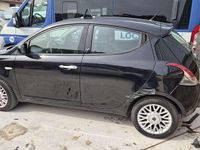 Usata Lancia Ypsilon Gold 95 CV (69 kW) 2015 Nero Utilitaria