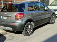 Usata Fiat Sedici 135 CV (99 kW) 2012 Grigio SUV
