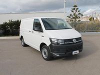 Käytetty VW Transporter 149 HP (109 kW) 2017 Valkoinen Van