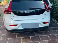 Usata Volvo V40 Kinetic 115 CV (84 kW) 2016 Bianco Berlina