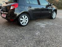 usata Renault Clio 1.5 dCi -NEOPATENTATI -PERMUTO -