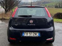 Usata Fiat Punto Lounge 95 CV (69 kW) 2017 Blu/azzurro Utilitaria