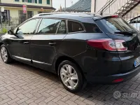 Usata Renault Mégane GrandTour 90 CV (66 kW) 2011 Nero Station wagon