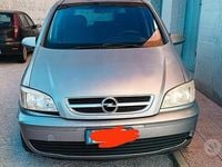 Usata Opel Zafira 101 CV (74 kW) 2004 Grigio Monovolume