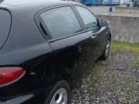 Usata Alfa Romeo 147 105 CV (77 kW) 2010 Nero Utilitaria