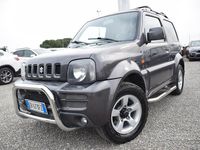 Usata Suzuki Jimny 86 CV (63 kW) 2011 Grigio SUV