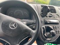 Usata Mercedes Vito 122 CV (89 kW) 2003 Grigio Furgone