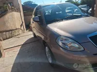 Usata Lancia Ypsilon 60 CV (44 kW) 2010 Grigio Utilitaria