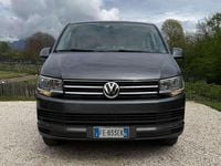 Usata VW Caravelle 150 CV (110 kW) 2016 Grigio Furgone