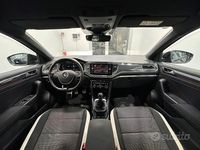 Usata VW T-Roc 150 CV (110 kW) 2018 Nero SUV