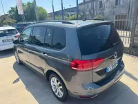 Usata VW Touran Business 116 CV (85 kW) 2019 Grigio scuro Monovolume