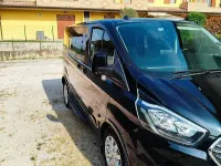 Usata Ford Tourneo Custom Titanium 132 CV (97 kW) 2023 Nero Furgone