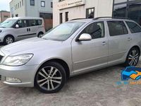 Usata Skoda Octavia Comfort 109 CV (80 kW) 2013 Argento Station wagon