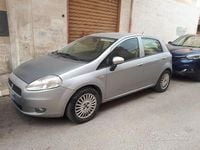Usata Fiat Grande Punto 75 CV (55 kW) 2007 Grigio Utilitaria