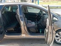 Usata Opel Meriva 110 CV (80 kW) 2011 Monovolume