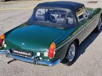 Usata MG B 96 CV (70 kW) 1973 Verde Cabrio