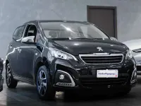 Usata Peugeot 108 Allure 72 CV (52 kW) 2018 Nero met. Utilitaria