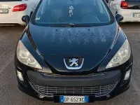 Usata Peugeot 308 115 CV (84 kW) 2008 Nero Berlina