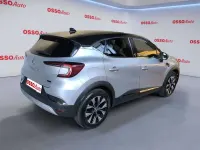 Usata Renault Captur Evolution 143 CV (105 kW) 2023 Argento SUV