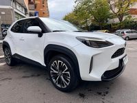 Usata Toyota Yaris Hybrid Lounge 92 CV (67 kW) 2022 Bianco Station wagon