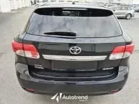 Usata Toyota Avensis Lounge 150 CV (110 kW) 2013 Nero