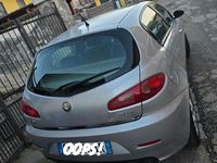 Usata Alfa Romeo 147 150 CV (110 kW) 2005 Grigio Utilitaria
