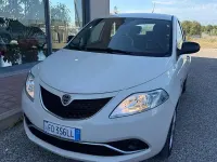 Usata Lancia Ypsilon 95 CV (69 kW) 2016 Beige Utilitaria