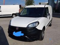 Usata Fiat Doblò Easy 90 CV (66 kW) 2022 Bianco Monovolume