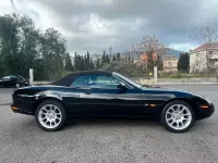 Usata Jaguar XKR 363 CV (266 kW) 2001 Nero Cabrio