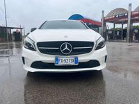 Usata Mercedes A200 Premium 136 CV (100 kW) 2017 Bianco Berlina