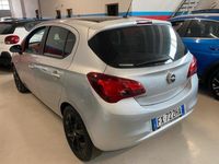 Usata Opel Corsa 90 CV (66 kW) 2019 Argento Utilitaria