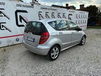 Usata Mercedes A200 140 CV (102 kW) 2007 Grigio Berlina