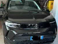 Usata Opel Mokka 131 CV (96 kW) 2024 Nero SUV