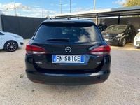 Usata Opel Astra Innovation 136 CV (100 kW) 2018 Nero Station wagon