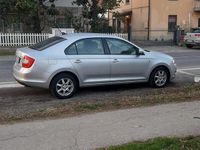 Usata Skoda Rapid Elegance 105 CV (77 kW) 2012 Argento Berlina