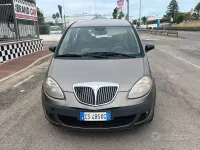 Usata Lancia Musa 69 CV (50 kW) 2005 Grigio Monovolume