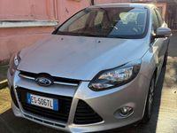 Usata Ford Focus Titanium 116 CV (85 kW) 2012 Grigio Berlina