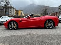 Usata Ferrari California 460 CV (338 kW) 2010 Rosso Cabrio