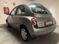 Usata Nissan Micra 80 CV (58 kW) 2009 Caffè latte Berlina