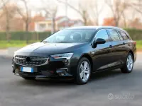 Usata Opel Insignia Sport 174 CV (127 kW) 2022 Nero Station wagon