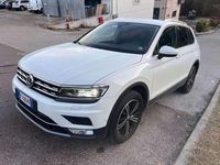 Usata VW Tiguan Executive 150 CV (110 kW) 2016 Bianco SUV
