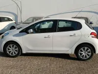 Usata Peugeot 208 Active 75 CV (55 kW) 2017 Bianco Utilitaria