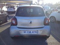 Usata Smart ForFour Passion 71 CV (52 kW) 2016 Grigio Utilitaria