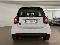 Usata Smart ForTwo Electric Drive Passion 41 kW (56 CV) 2020 Bianco Berlina