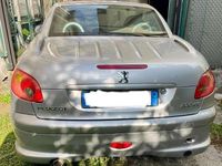 Usata Peugeot 206 CC 109 CV (80 kW) 2004 Argento Cabrio
