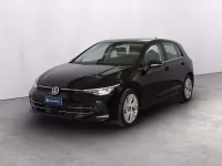 Usata VW Golf VIII Style 150 CV (110 kW) 2025 Grenadill black metallizzato Berlina