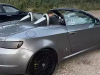 Usata Alfa Romeo Spider 200 CV (147 kW) 2007 Grigio Cabrio