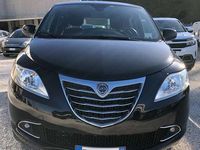 usata Lancia Ypsilon Ypsilon0.9 t.air Gold ecochic metano 80cv E5+