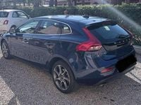 Usata Volvo V40 Ocean Race 150 CV (110 kW) 2015 Blu/azzurro Berlina