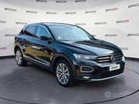 Usata VW T-Roc Advance 150 CV (110 kW) 2018 Nero SUV